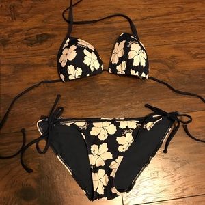 Hollister bikini set